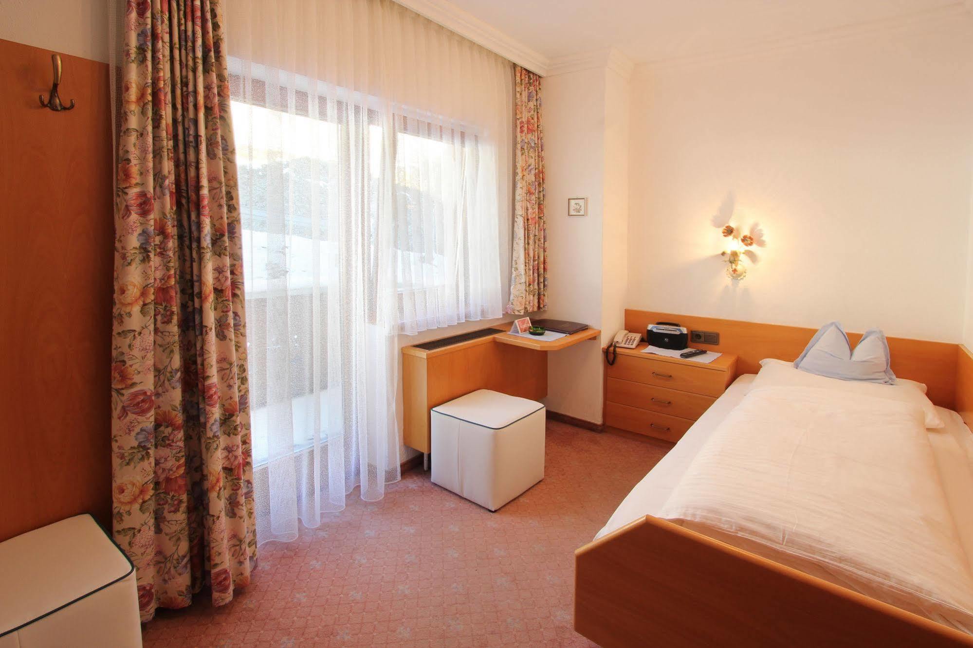 Aalto Panorama Hotel Seefeld in Tirol Bagian luar foto